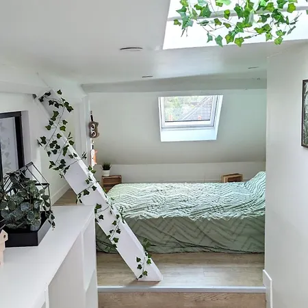 Le Cosy Botanique Apartamento *